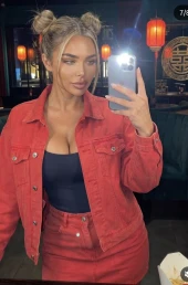 Проститутка Лариса